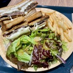 Cheese Garden - 料理写真:牛カツチーズサンド