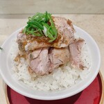 拉麺 ぶらい - ローストポーク丼　490円