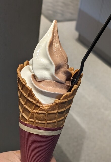 2023.11.30オープン #ソフトクリーム #パフェ #65-90』by 辛口トトロン