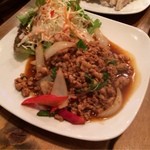 タイ国屋台食堂 ソイナナ - パットガパオ 680円