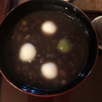 みつばち - 甘めのぜんざいにもちもちの白玉