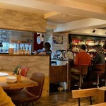 チーズ料理専門店 さくらダイニング - 店内