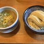 麺 一直 - 