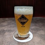 和牛をクラフトビールでたしなむ ミートマフィア 船橋南口店 - 隅田川ブルーイング ヴァイツェン