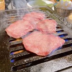 TAKUMEAT STORE - 