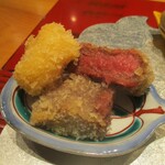 おおたに - 八寸：①宮崎牛イチボと帆立貝のフライ。鬼おろしポン酢でいただきます。宮崎牛イチボと帆立貝柱のフライはレア感満載でとても良いですネ！