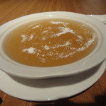 真珠粉入りフカヒレスープ