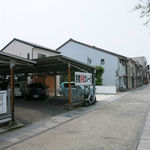 レストラン 西洋軒 - こちらが駐車場になります。3台分あります。