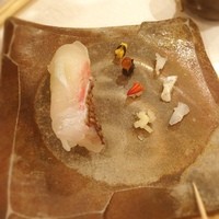 意気な寿し処阿部 広尾別館 - 普通のお寿司とのくらべ！