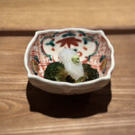 日本料理FUJI - 障泥烏賊と朝採れブロッコリーの素揚げ