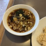 常盤食堂 - ヤキメシのスープ