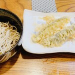 Suzuki Soba Ten - 冷ミニ蕎麦と茄子と海老天サックサク^ - ^