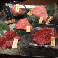 ふらの和牛よしうし神楽坂通り - 