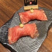 ふらの和牛よしうし神楽坂通り - 