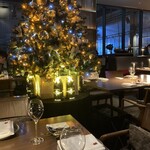 CE LA VI RESTAURANT & SKY BAR - 