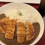 ニューヨーク ステーキハウス - 「ステーキ屋さんのポークカツカレー」￥980