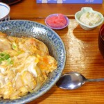 なかゆくい - 親子丼 ７５０円．