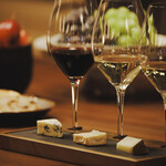 Za Ribingu Rumu - 【Wine Bar】3 kind of Cheese with Wine