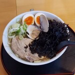 麺翔海神 - 海神中華(岩のりマシマシ)