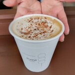 B-yond - ミルク・ビエンナ  600円