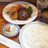 Youshoku Kobayashi - ハンバーグステーキ・クリームミートコロッケ