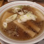佐野らぁめんと餃子 栃木軒 - 背脂中華そば