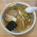 ラーメン まるひら - ミックス(普通盛)