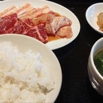 じゃんじゃか - 料理写真:シンプル焼肉ランチ