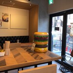 アイランドバーガーズ - 店内の様子