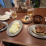 骨付鳥 一鶴 西梅田店 - 