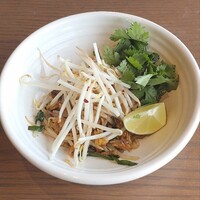 Longrain Tokyo - パッタイ 干し海老 厚揚げ パクチー(チョイス)