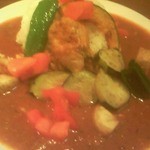 オカノカリー - 半日分野菜のスパイシーチキンカレー\850＋大盛り\100