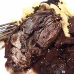 Le Sarment D’or - 野兎の頭断面（下が脳ミソ、上が舌）