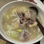 味楽亭 - コムタンクッパ