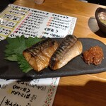 スモークパーラー ふぅも - 燻製焼鯖。もう最高です。