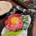 Koube Bifuyakiniku O Katora - 