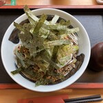 Teuchi Soba Ontake - ぶっかけ肉そば 大盛り