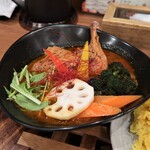札幌スープカレー絲 - やわらか煮込みチキンレッグ　