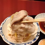 赤坂 多に川 - 豚でモヤシを巻いて食う!