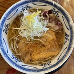 下品なぐらいダシのうまいラーメン屋 - 