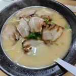 九州ラーメン 久留米 - チャーシュー麺