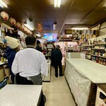イマナカ酒店 - 立ち飲みテーブル
