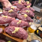 焼肉 はせ川 - 馬肉寿司！これだけで悶絶