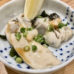 しんのすけ - 生かきポン酢_根室産大粒
      生かきポン酢_サロマ湖産小粒