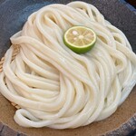 あした葉なかや - うどん　※アップで