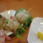 Koshitsu Izakaya Sumika - 野菜巻き単品　レタス（2本）480円