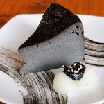 ONIYANMA COFFEE&BEER - 黒ゴマチーズケーキ