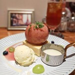 CREPERIE ALCYON TEA TABLE CAFE - プレミアムクレープセット　ドリンク付き　
                                ・まるごと桃のミルクレープ
                                ・シャインマスカットとホワイトチョコフォンデュ