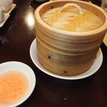 上海風小籠包２個　３００円　【　２０１３年１１月　】　