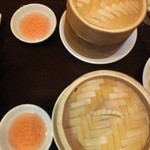 飲茶 はるのそら - 上海風小籠包２個　３００円　【　２０１３年１１月　】　